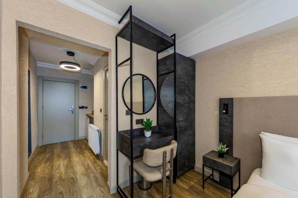 Çorlu Temel Hotel — 8