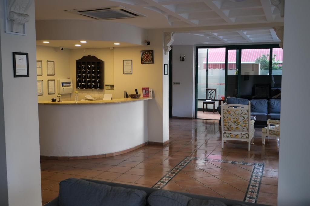 Üstün Otel Alsancak — 4