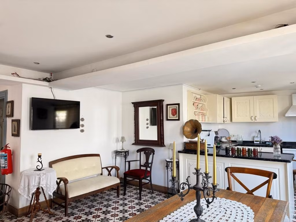 Öykü Otel Bozcaada — 5