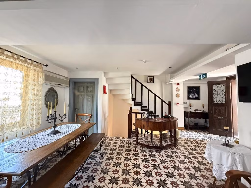 Öykü Otel Bozcaada — 7