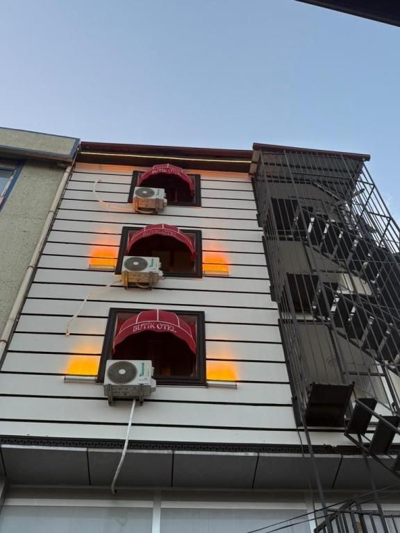 Öz Cumhuriyet Otel — 2