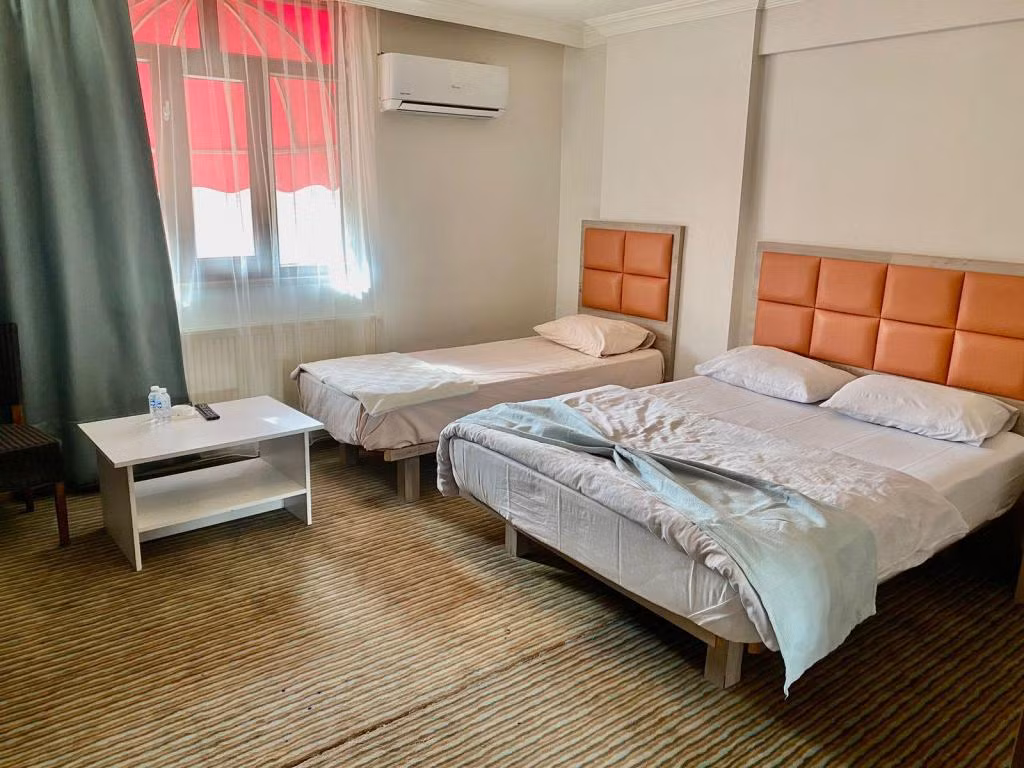 Öz Cumhuriyet Otel — 9