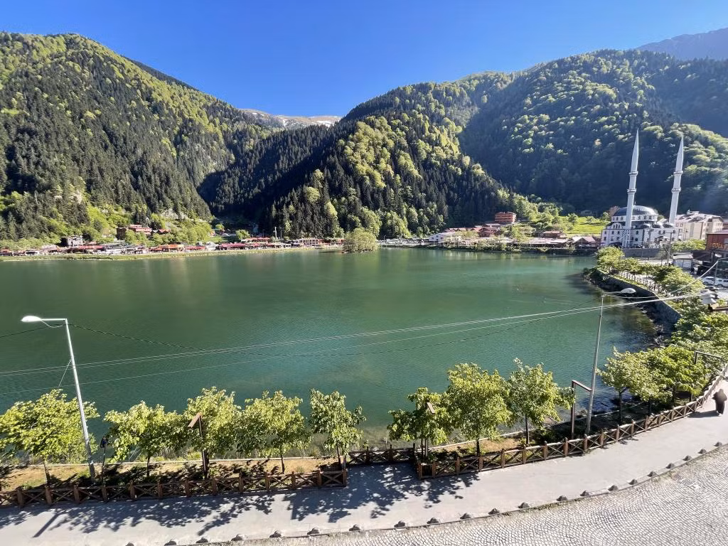 Özkan Otel Uzungöl — 3
