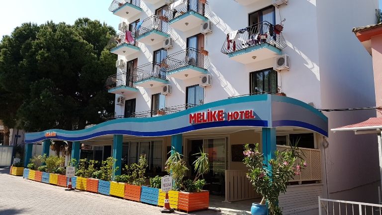 Melike Otel — 9