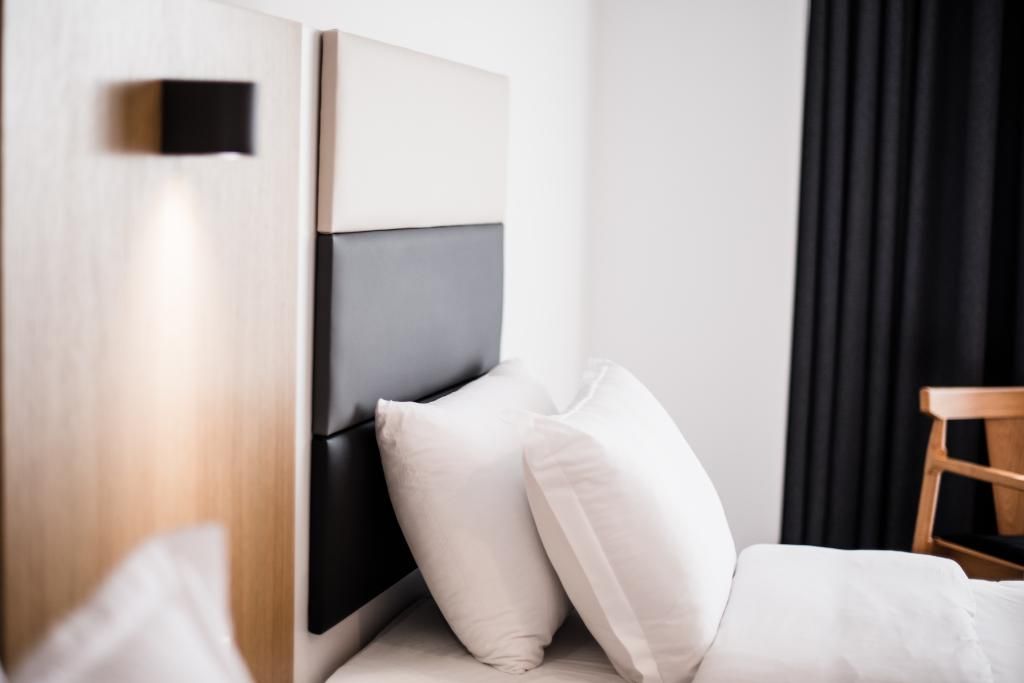 Ingate Hotel — 5