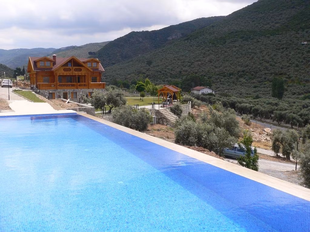 Natureland Efes Pension — 3