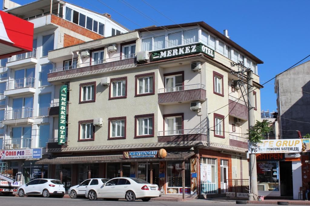 Burhaniye Merkez Otel