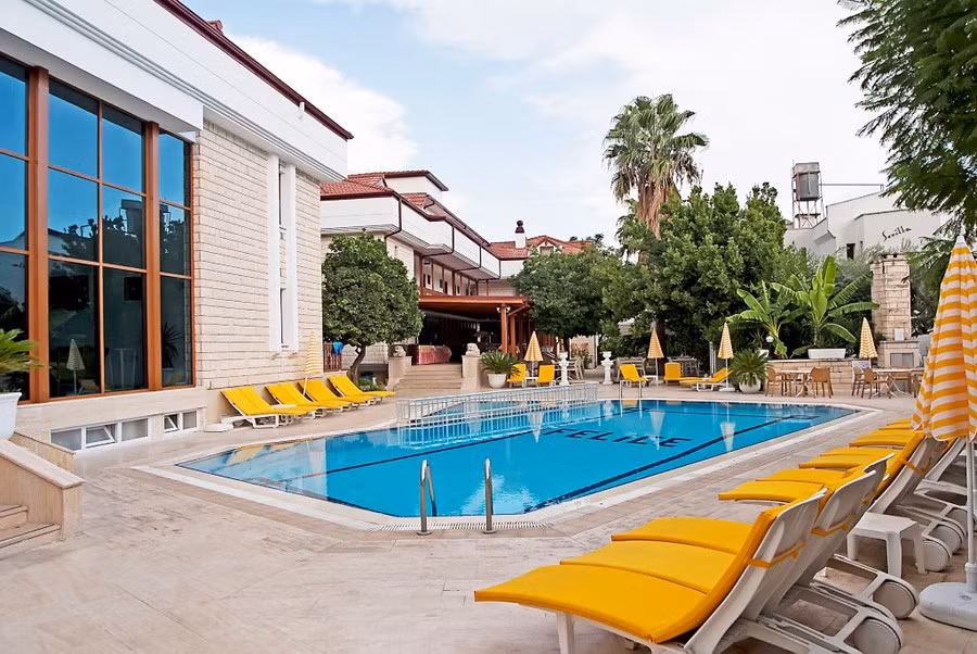 Felice Hotel — 2