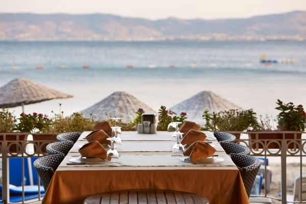 Meteor Beach Hotel — 6