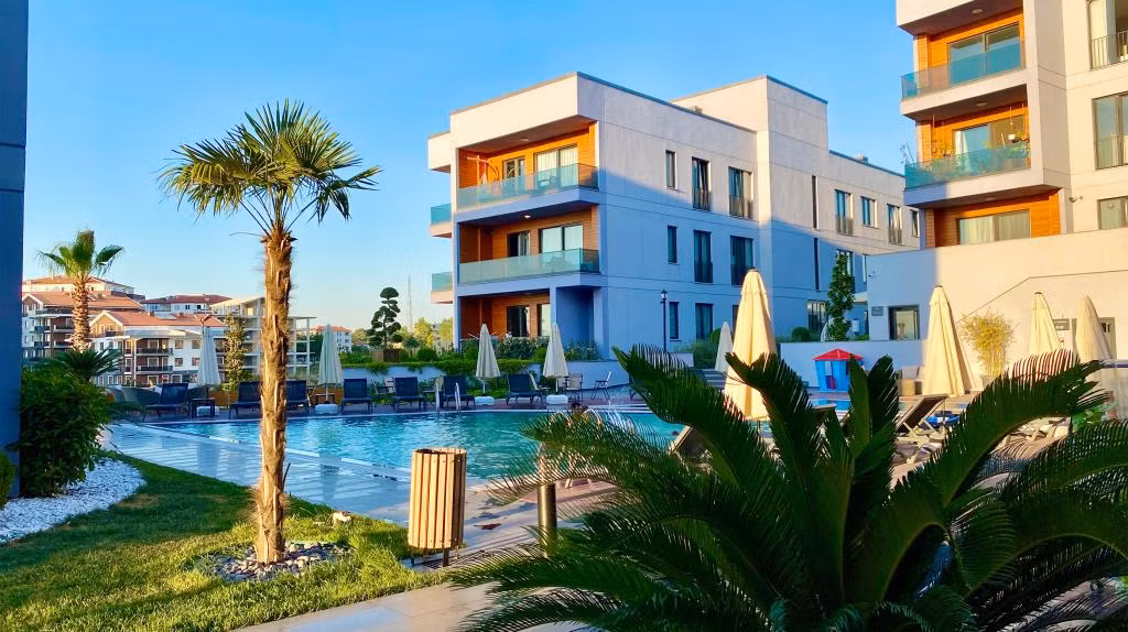 Green Hills Suites — 5
