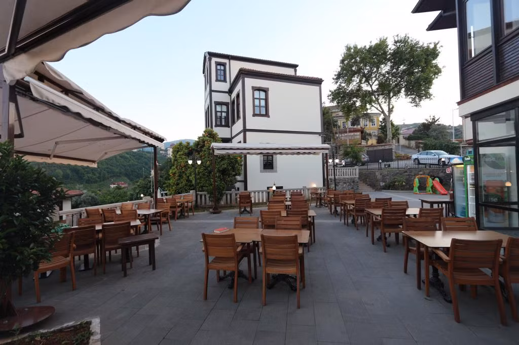 Mehmet Efendi Konağı Otel Cafe Restorant — 3