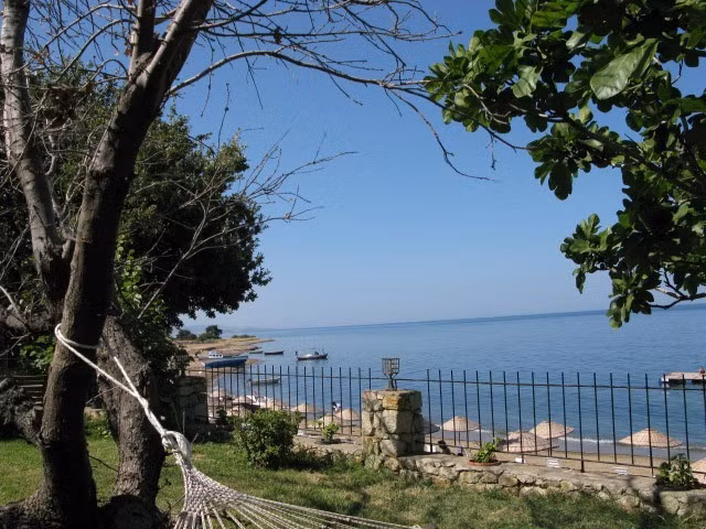 Troas Beach Otel — 8