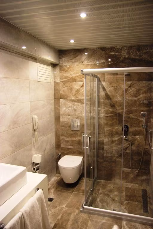 Güleryüz Otel — 4
