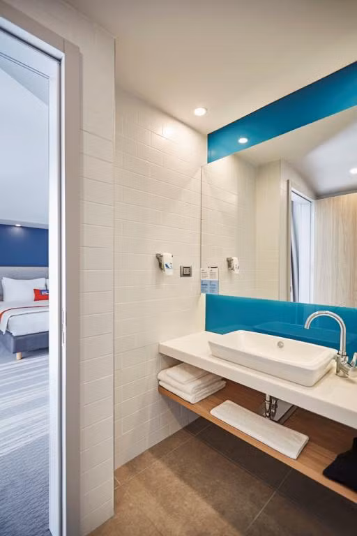 Holiday Inn Express Istanbul Ataköy Metro Otel  — 7