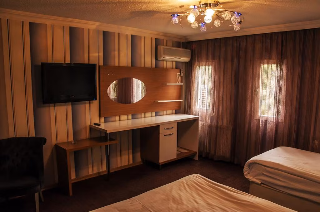 Strazburg Hotel — 7