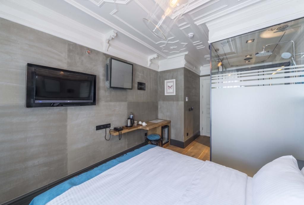 Taksim Avenue Hotel — 7