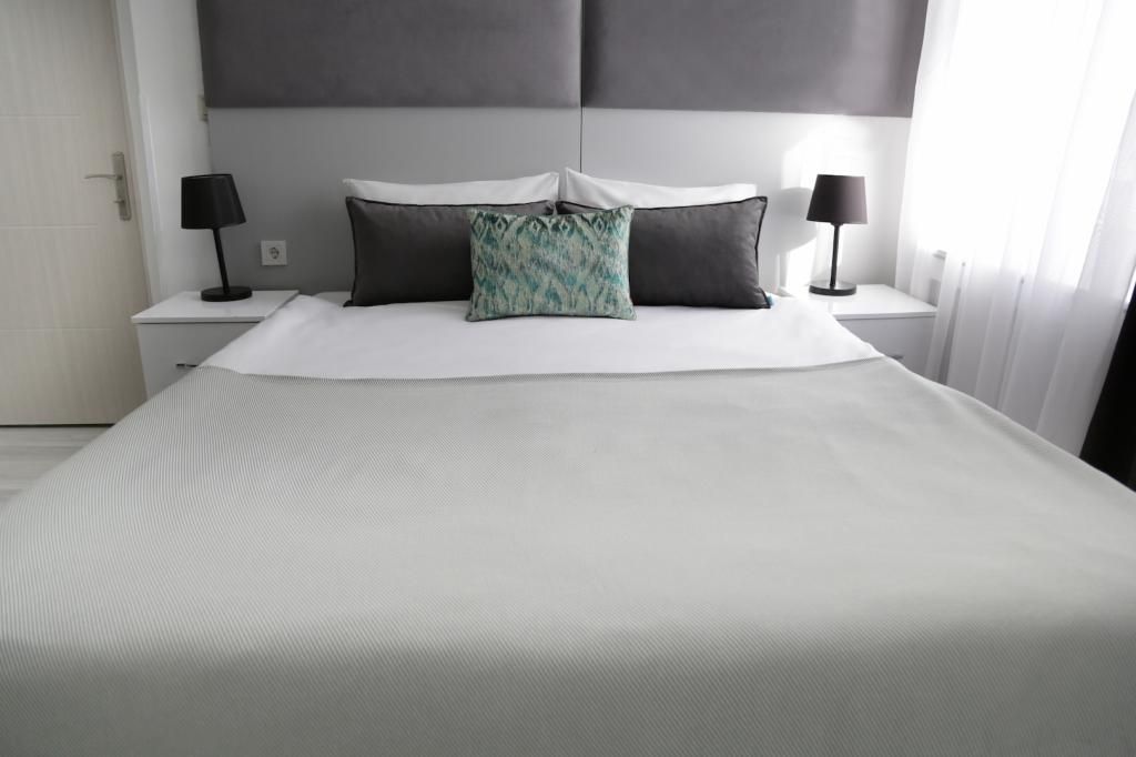 Bayer Hotel — 2