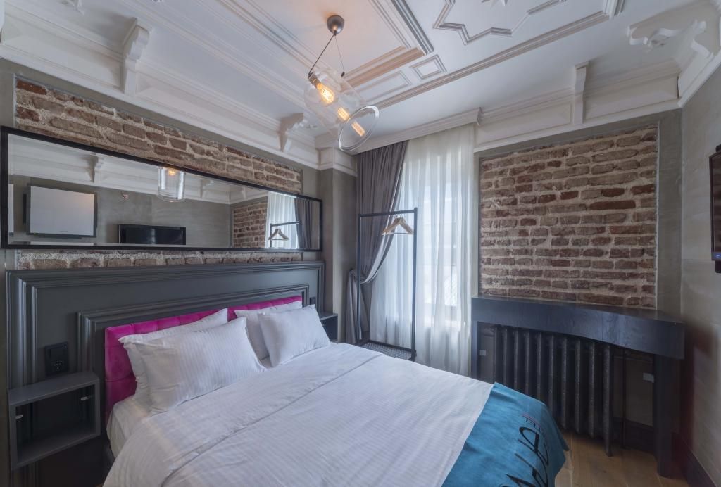 Taksim Avenue Hotel — 9