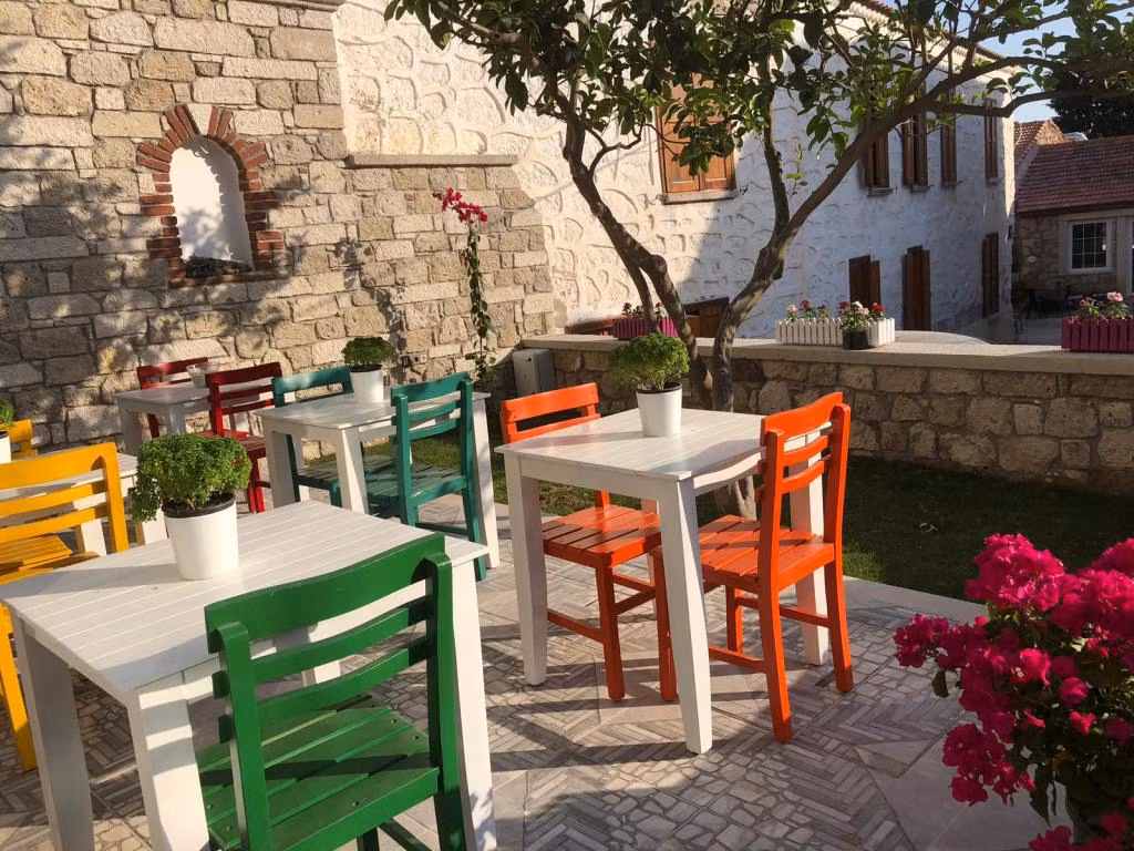 Volta Alaçatı Butik Otel — 4