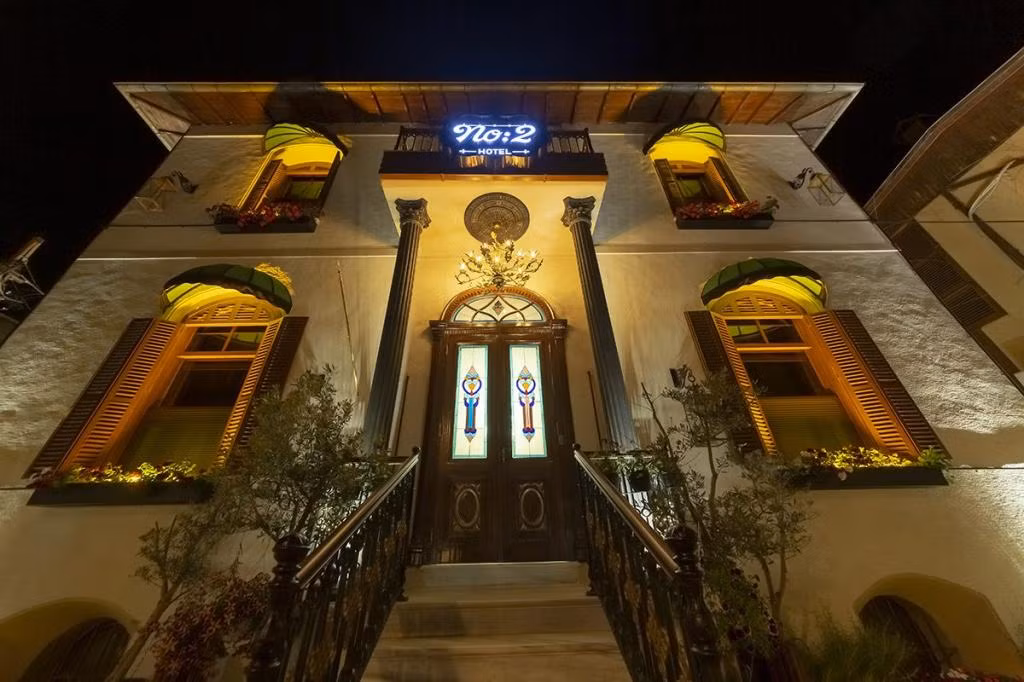 No2 Hotel By Şükrü Büyükada — 9
