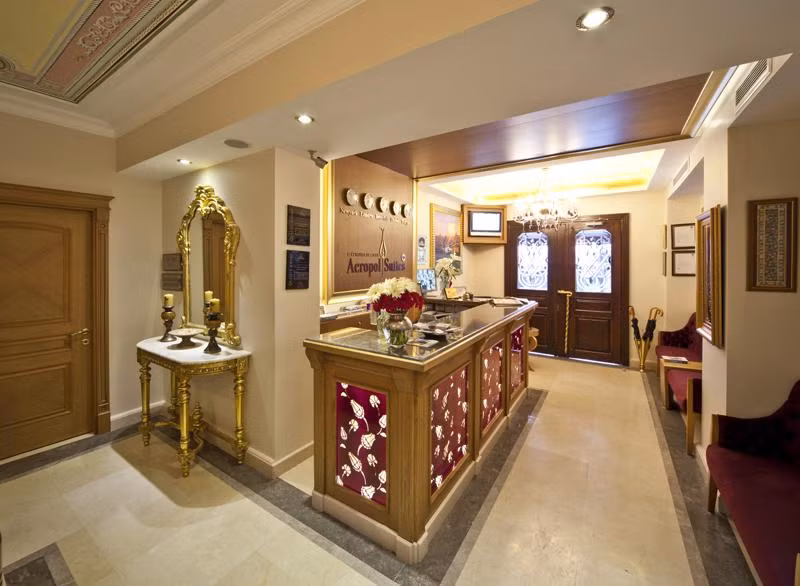 GLK PREMIER Acropol Suites & Spa — 2