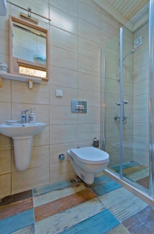 Lilyum Alaçatı — 8