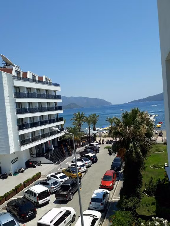Mert Seaside Hotel — 2