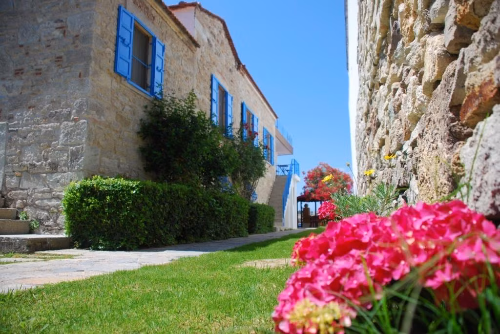 Foça Antik Otel — 5