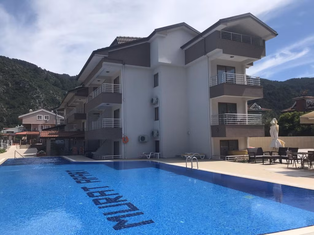 Murat Apart — 3