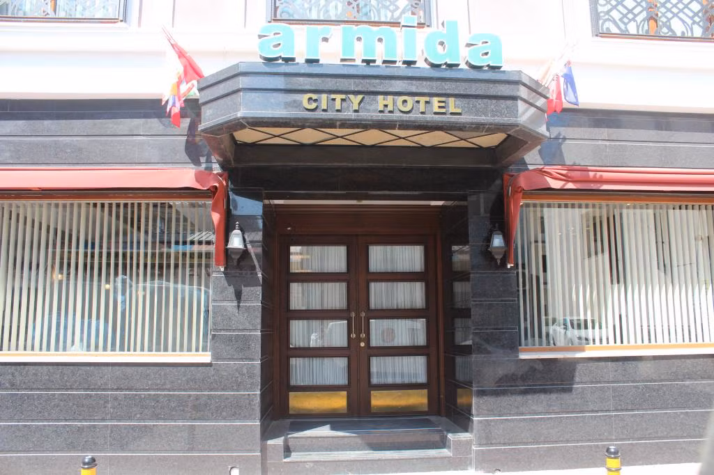 Armida City Hotel — 8
