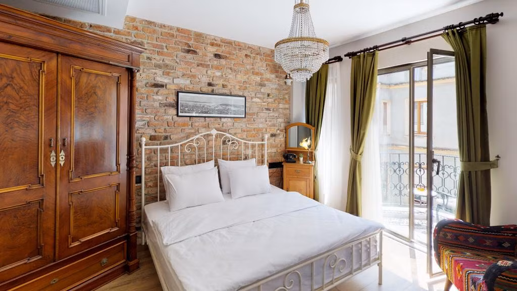 Hotel Des Arts Galata — 4