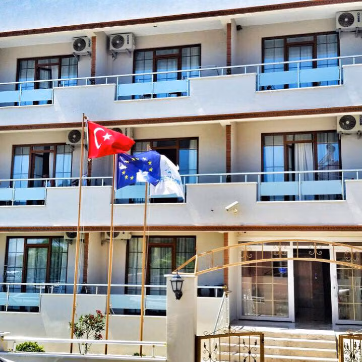 Afissia Garden Hotel — 8