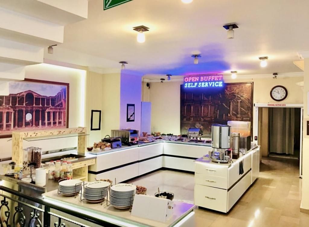 Berrak Otel Salihli — 9
