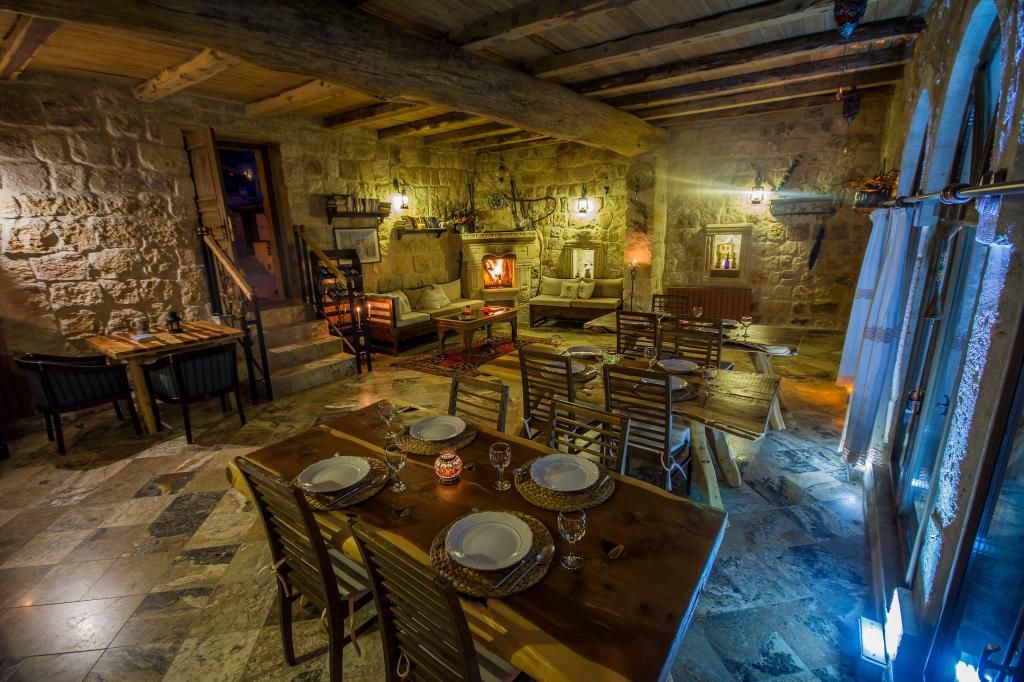 Assiana Cave House — 5