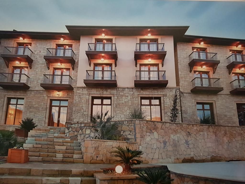 İda Taş Konak — 2