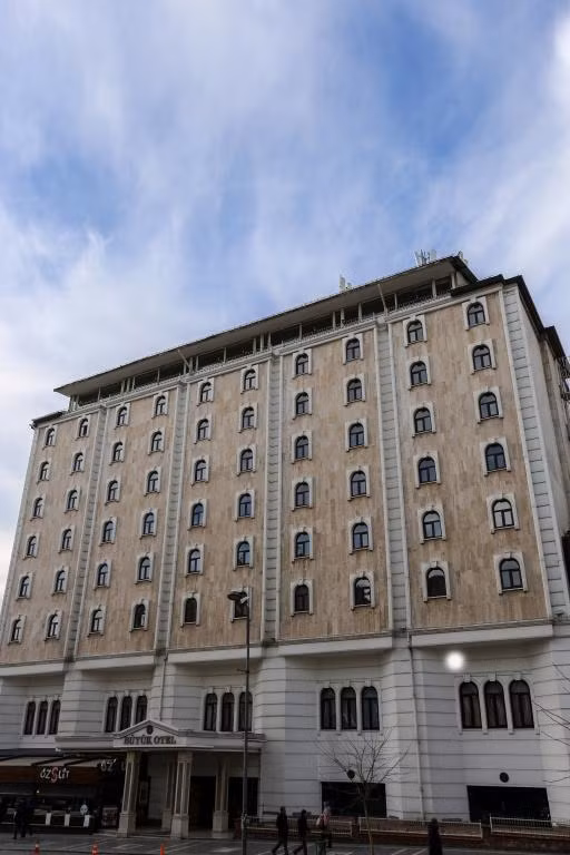 Sivas Büyük Otel — 9