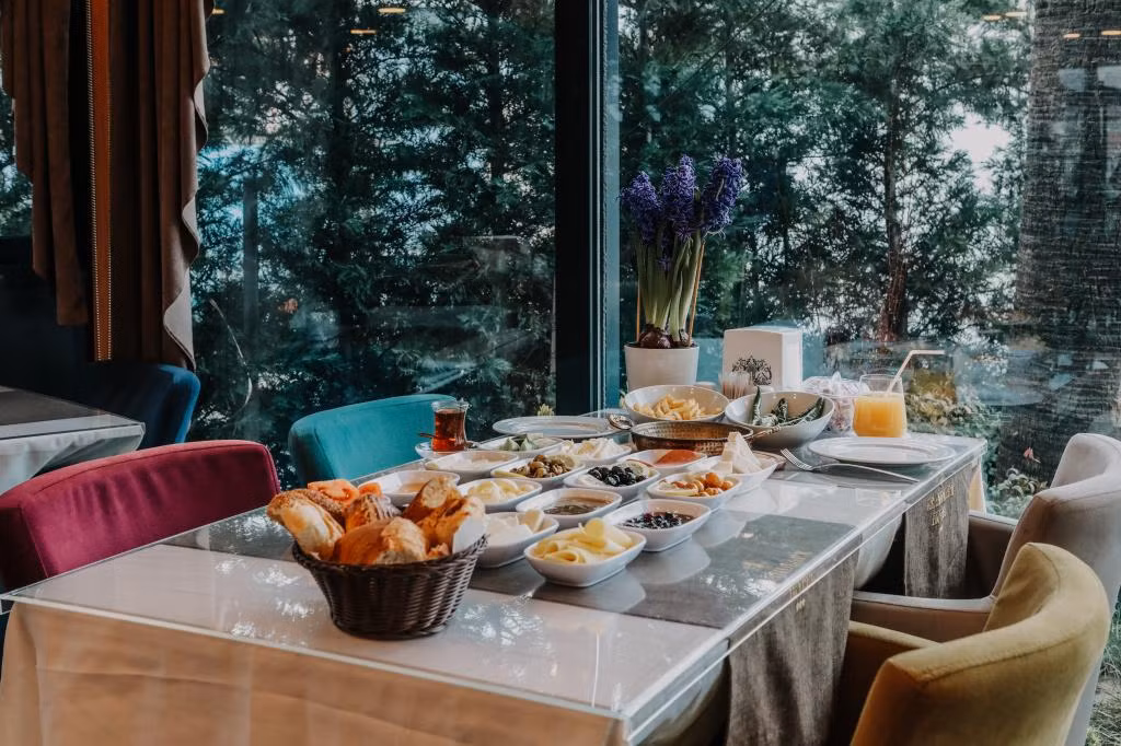 Grand Lark Otel — 2