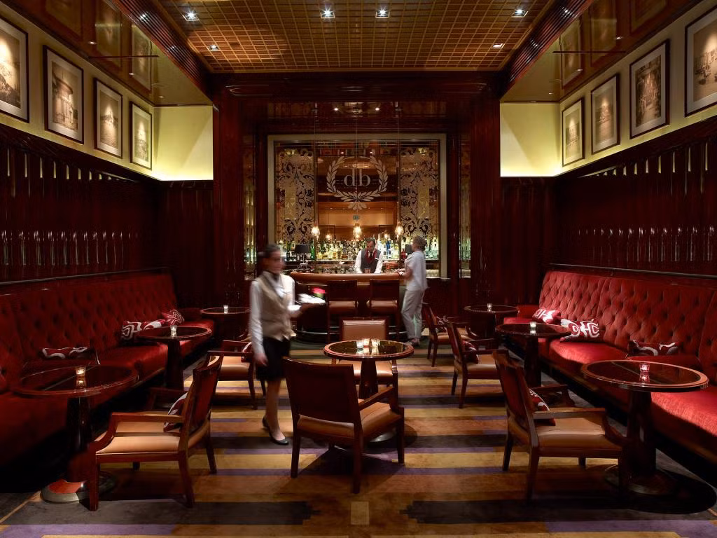 Divan İstanbul — 8