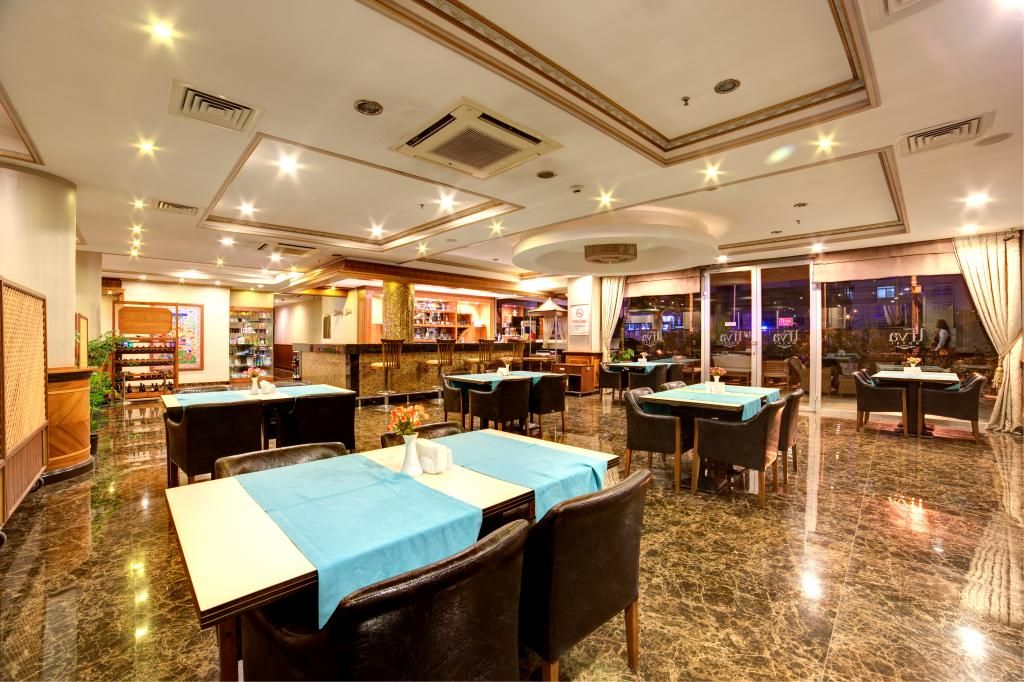 Yücesoy Liva Hotel Spa & Convention Center — 4