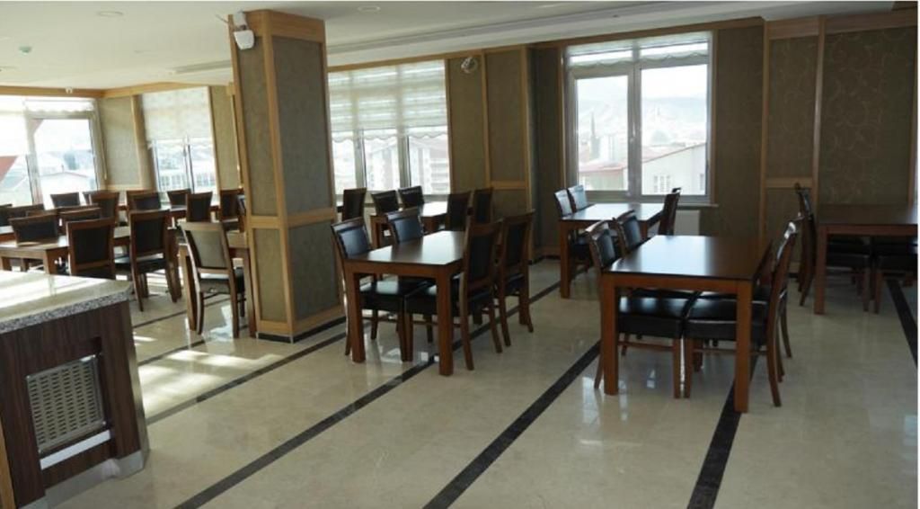 Taşar Royal Hotel — 7