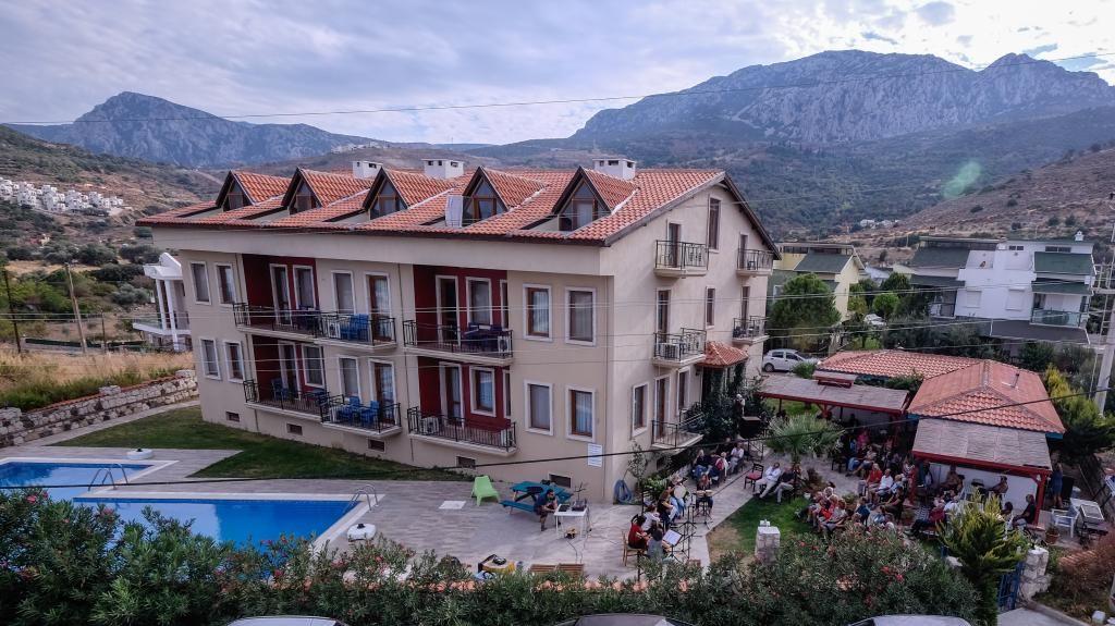 Karaburun Konak Hotel — 2