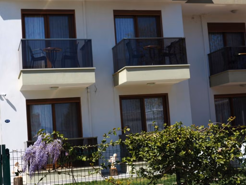 Derin Pansiyon Sığacık — 5