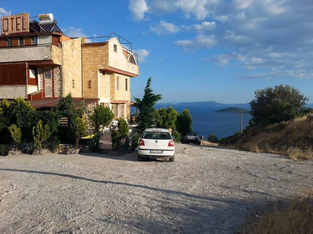 Taşev Butik Otel Dikili — 5