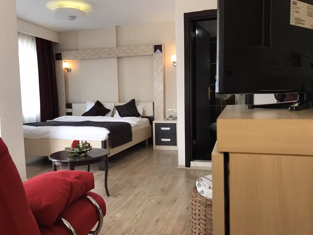 Rumana Hotel — 8