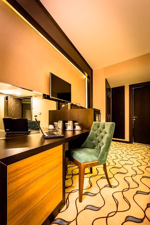 Lozengrad Hotel — 8