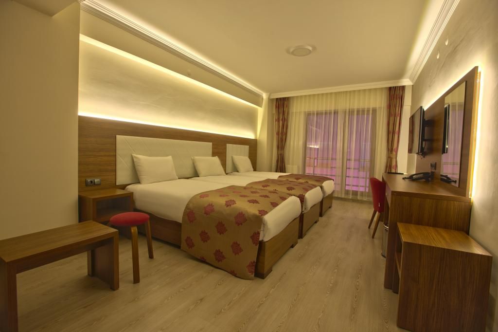 Bolu Cadde Otel — 8
