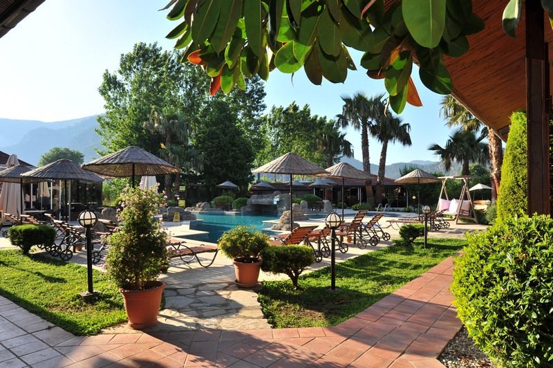 Grenadine Lodge — 6