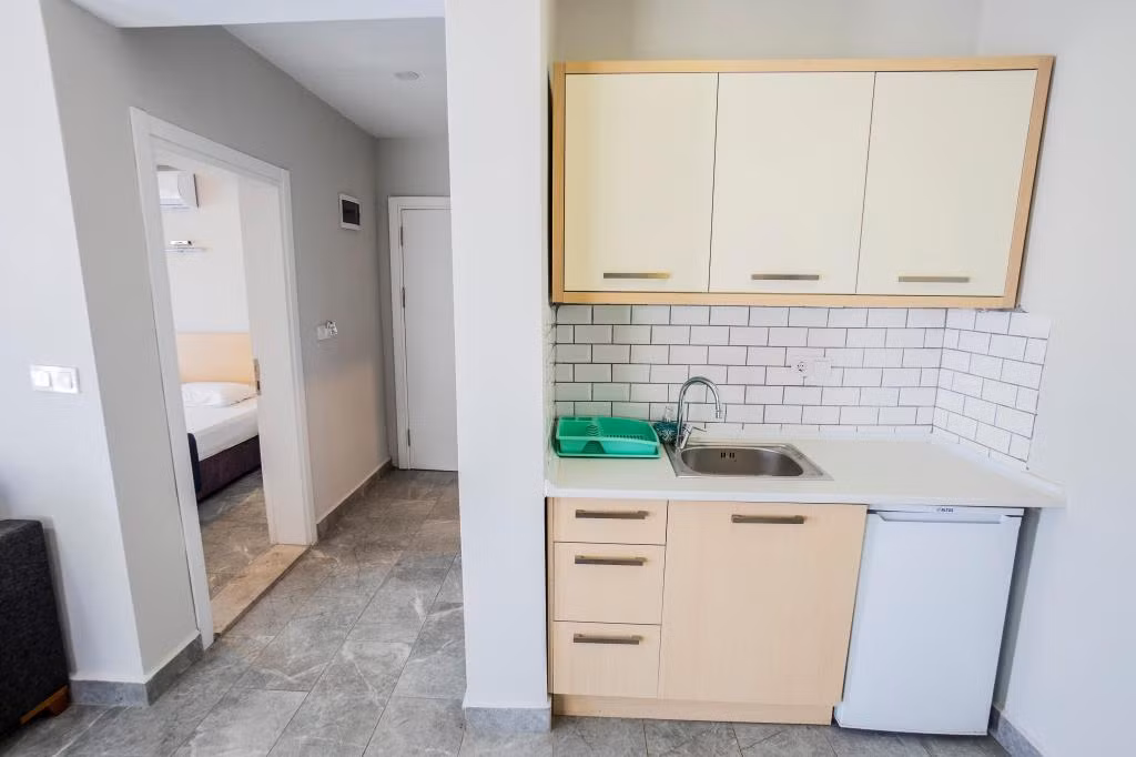 Ven Suites  — 8