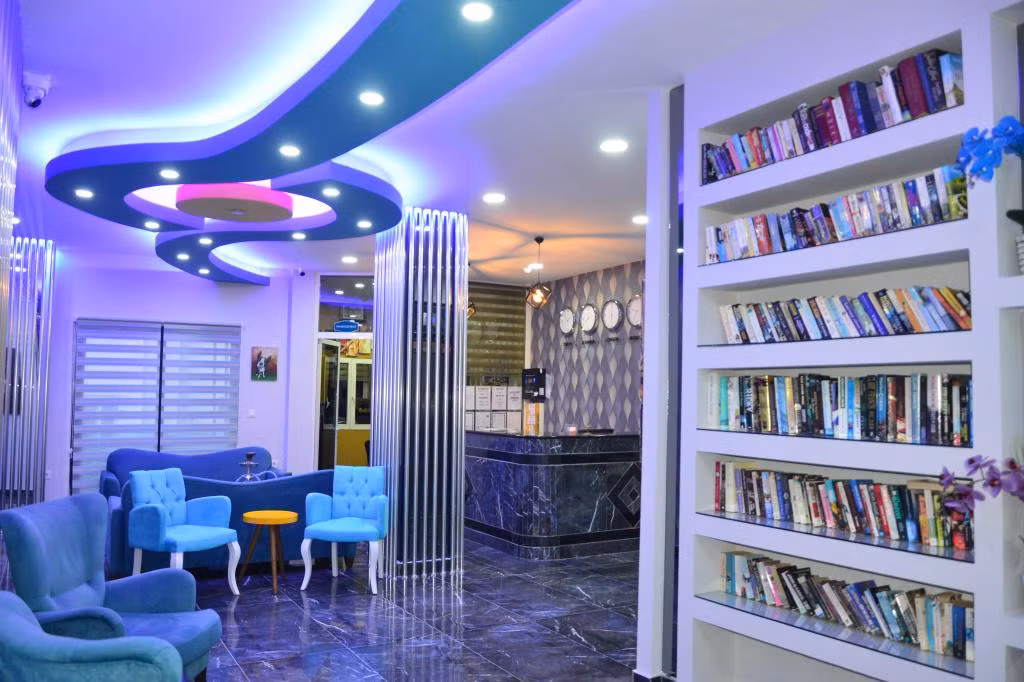 Yade Luxe Hotel — 4
