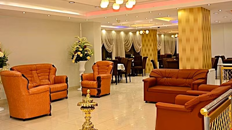 Maciter Hotel — 9